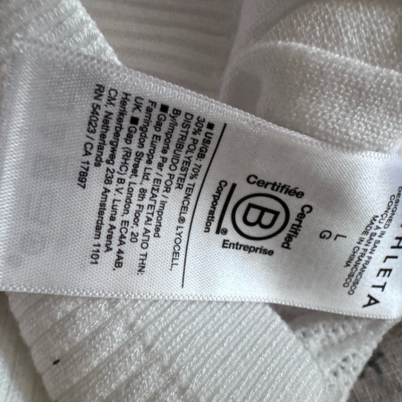 Athleta White Ribbed sweater vest. Sz L - Picture 11 of 16